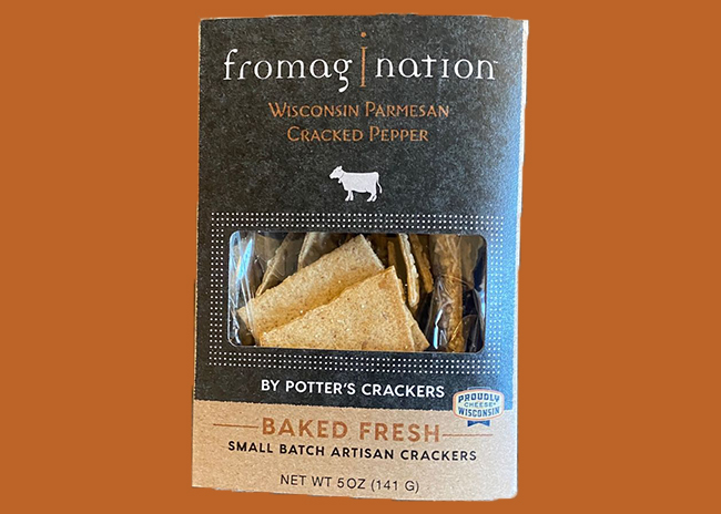 This is a picture of Fromagination's Wisconsin Parmesan Cracked Pepper Crackers.