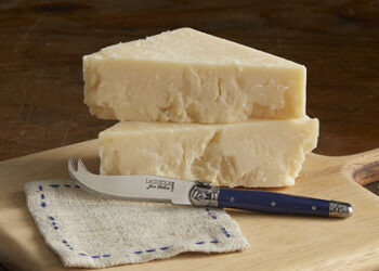 This is a picture of Triple Play cheese, featured by Fromagination.