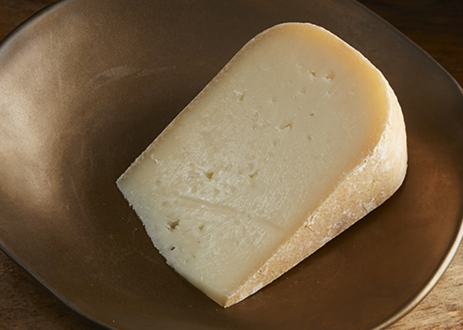 This is a picture of Anabasque cheese, featured by Fromagination