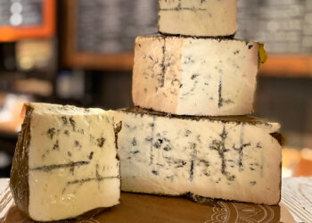 This is a picture of Rogue River Blue cheese, featured by Fromagination.