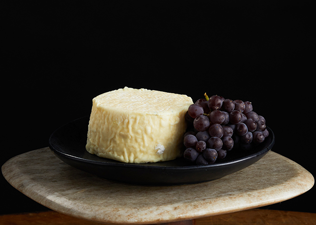This is a picture of Lake Effect cheese, offered by Fromagination.