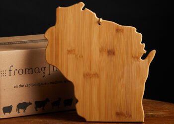 This is a picture of a Wisconsin Cheese Board, offered by Fromagination.
