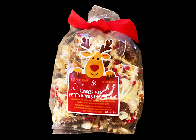 This is a picture of Reindeer Munch Popcorn, offered by Fromagination.