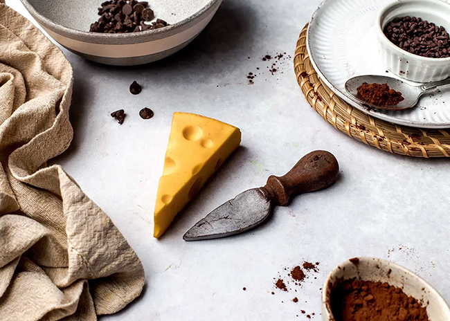 Unique Chocolate Gift: Cheese & Slicer or Grater - Fromagination