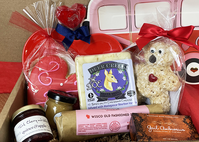 This is a picture of the True Heart Gift Set, offered by Fromagination.