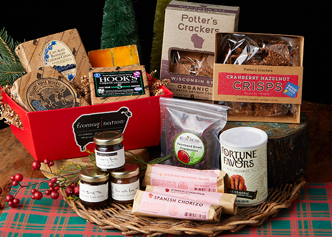 This is a picture of Fromagination's Award-Winning Collection Gift Set.