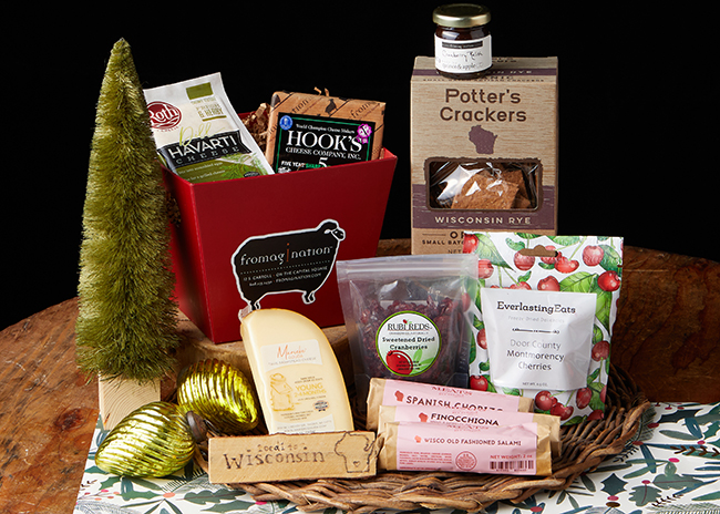 This is a picture of Fromagination's Fresh Pasture Gift Set.