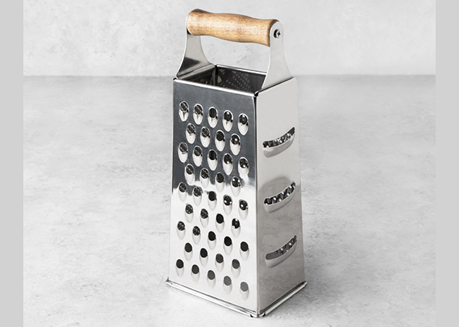 This is a picture of the Acacia & Stainless Steel Cheese Grater, offered by Fromagination.