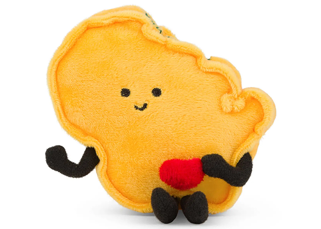 This is a picture of the Love Wisconsin Plush Magnet, offered by Fromagination.